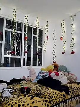 IncognitoLive1 online show from March 11, 2026, 8:20 am