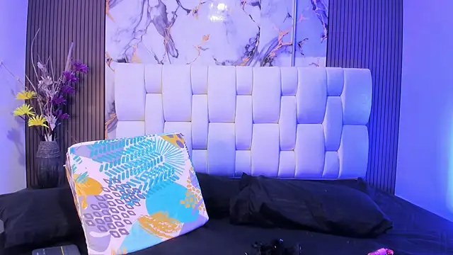 alisstarr online show from April 2, 2026, 11:41 am