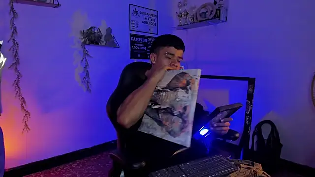 Snapshot of Rob_zaens33 chatting on February 19, 2026, 2:02 pm Rob zaens33 online show from February 19, 2026, 2:02 pm