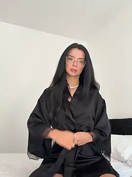 Snapshot of Amberbanxx chatting on February 18, 2026, 12:12 pm Amberbanxx online show from February 18, 2026, 12:12 pm