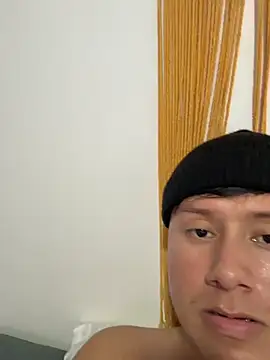 Snapshot of Damian1_ST chatting on February 20, 2026, 3:47 am Damian1 ST online show from February 20, 2026, 3:47 am