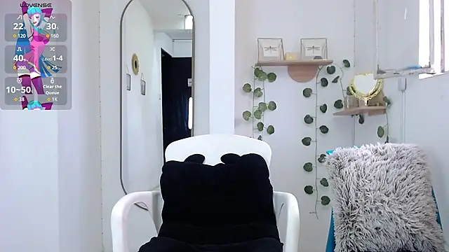 Snapshot of dark_dreams_ chatting on July 6, 2026, 7:49 pm dark dreams online show from July 6, 2026, 7:49 pm