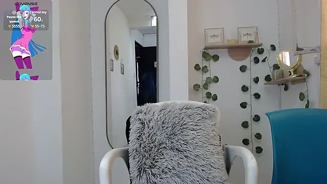 Snapshot of dark_dreams_ chatting on July 7, 2026, 8:35 pm dark dreams online show from July 7, 2026, 8:35 pm