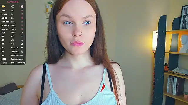 Snapshot of LeilaErcolani chatting on May 29, 2026, 9:46 pm LeilaErcolani online show from May 29, 2026, 9:46 pm