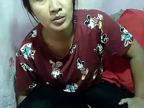 Snapshot of Sh1nbae22 chatting on March 15, 2026, 3:56 am Sh1nbae22 online show from March 15, 2026, 3:56 am