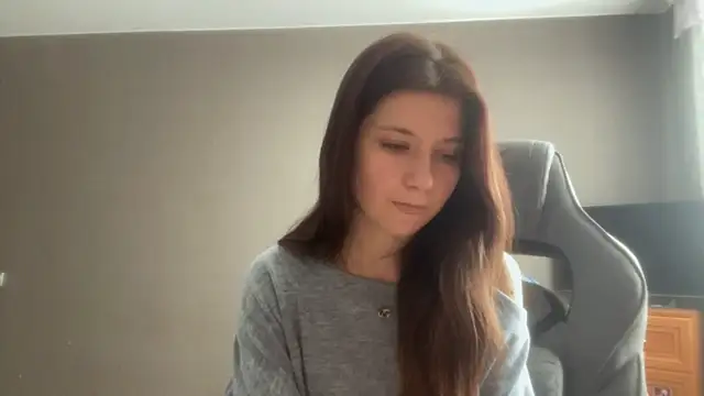 Snapshot of LunnaBliss chatting on February 27, 2026, 11:10 am LunnaBliss online show from February 27, 2026, 11:10 am