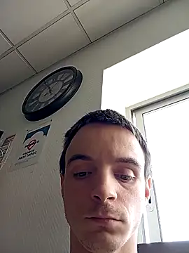 thom7246 online show from March 24, 2026, 10:09 am