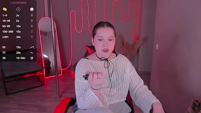 KatrineEvvans online show from February 27, 2026, 8:58 am