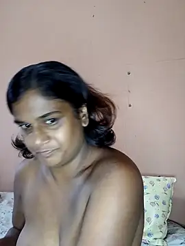 Snapshot of indianstrawberrylips4u chatting on February 27, 2026, 5:07 am indianstrawberrylips4u online show from February 27, 2026, 5:07 am