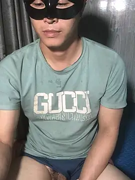  Men 2026 online show from May 15, 2026, 10:17 pm