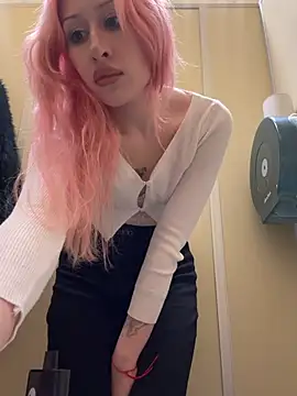 Snapshot of VelvetPulse2 chatting on February 26, 2026, 5:23 pm VelvetPulse2 online show from February 26, 2026, 5:23 pm