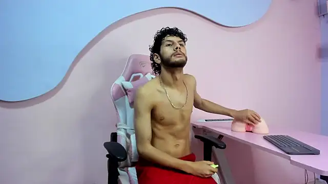 LuckySammer online show from February 23, 2026, 12:02 pm