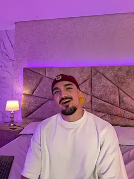 SavageCross1 online show from February 19, 2026, 9:22 pm