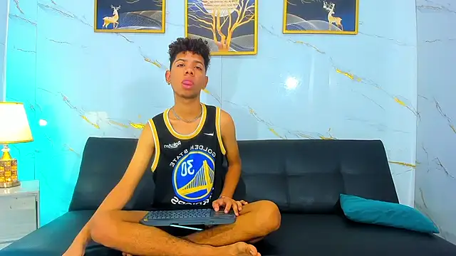 Spicy guys online show from May 10, 2026, 1:05 pm