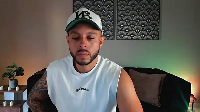 Daniel kingx online show from March 10, 2026, 12:43 pm