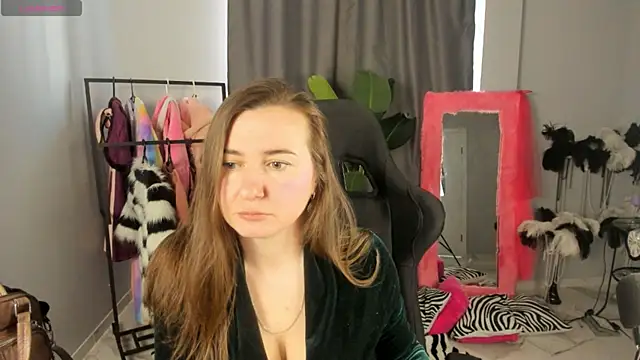 Golden Dragon online show from April 5, 2026, 8:33 am