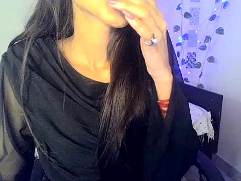 Snapshot of SIKSHA_SINGH chatting on March 13, 2026, 6:09 am SIKSHA SINGH online show from March 13, 2026, 6:09 am