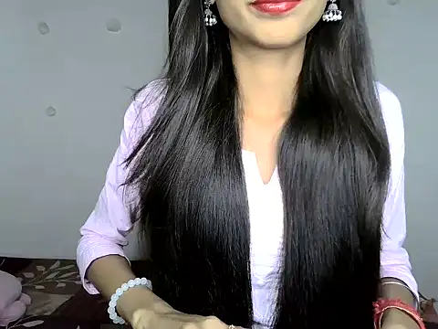 Snapshot of SIKSHA_SINGH chatting on May 17, 2026, 6:15 pm SIKSHA SINGH online show from May 17, 2026, 6:15 pm