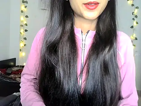 Snapshot of SIKSHA_SINGH chatting on June 2, 2026, 8:22 pm SIKSHA SINGH online show from June 2, 2026, 8:22 pm