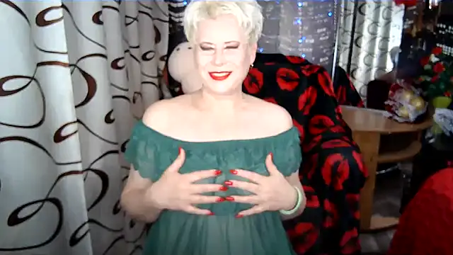 SWEET--Nika online show from April 2, 2026, 5:10 pm