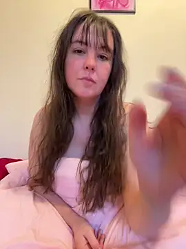 h oney4411 online show from April 3, 2026, 12:03 pm