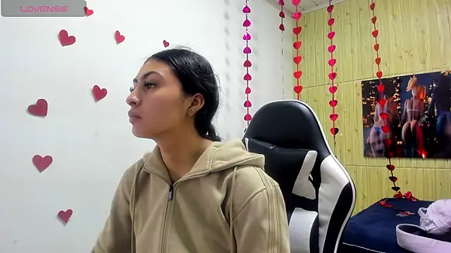 angell cooper8 online show from March 11, 2026, 12:11 pm