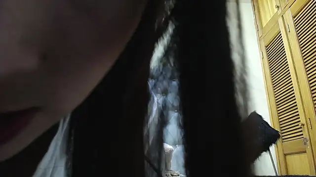 skarlett  36 online show from March 19, 2026, 2:21 pm