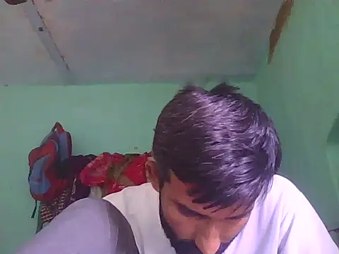 Snapshot of KingSeduceX chatting on March 31, 2026, 11:32 am KingSeduceX online show from March 31, 2026, 11:32 am