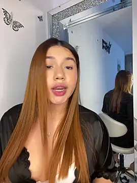 Snapshot of scarleth_marquezz chatting on March 1, 2026, 2:57 am scarleth marquezz online show from March 1, 2026, 2:57 am