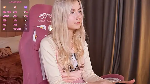 Aiko Takana online show from February 19, 2026, 4:58 pm