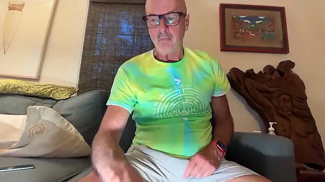 Snapshot of Guy__Grey chatting on July 6, 2026, 12:40 am Guy Grey online show from July 6, 2026, 12:40 am