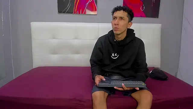 Snapshot of ahsly78Bryan chatting on July 15, 2026, 8:03 pm ahsly78Bryan online show from July 15, 2026, 8:03 pm