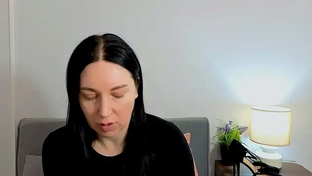 MiaFair online show from March 19, 2026, 4:22 pm