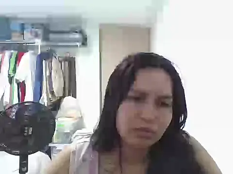 Snapshot of Ivonee777 chatting on February 21, 2026, 1:50 am Ivonee777 online show from February 21, 2026, 1:50 am