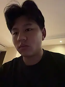 zhuendong000001 online show from June 14, 2026, 11:01 am