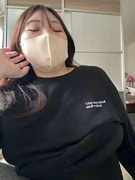 kitty 1019a online show from April 11, 2026, 2:05 am