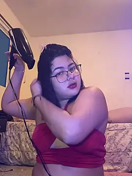 Snapshot of Dosy_club chatting on February 19, 2026, 11:34 pm Dosy club online show from February 19, 2026, 11:34 pm