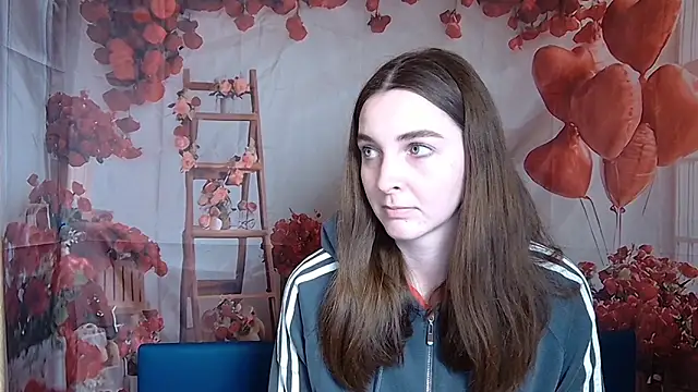 Snapshot of SlavyanaReshh chatting on February 23, 2026, 6:33 am SlavyanaReshh online show from February 23, 2026, 6:33 am