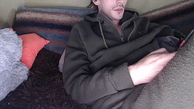 Samuel Skywalker online show from May 13, 2026, 5:49 am