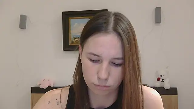 Snapshot of RevolutionAstra chatting on February 25, 2026, 4:16 pm RevolutionAstra online show from February 25, 2026, 4:16 pm