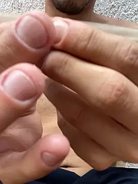 Exclusiveboy69 online show from April 8, 2026, 1:33 pm