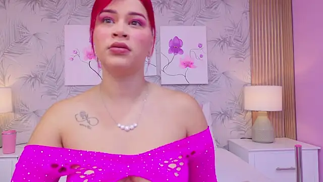 Snapshot of CherryTayloor chatting on February 26, 2026, 2:32 am CherryTayloor online show from February 26, 2026, 2:32 am