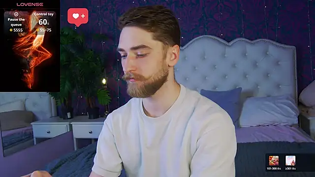 Dexter Raze online show from March 18, 2026, 10:46 pm