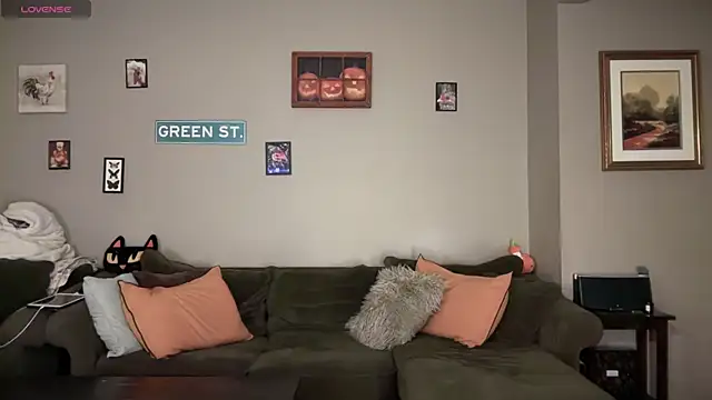 greenxxxqueen online show from June 21, 2026, 4:15 am
