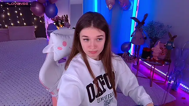 Snapshot of Ann_Wood chatting on February 20, 2026, 10:38 am Ann Wood online show from February 20, 2026, 10:38 am