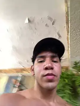 Snapshot of Alejandrososas chatting on June 23, 2026, 4:05 pm Alejandrososas online show from June 23, 2026, 4:05 pm