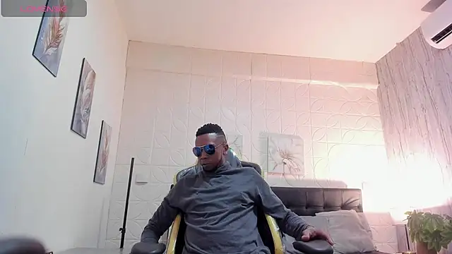 Snapshot of bray_1999 chatting on February 23, 2026, 3:26 am bray 1999 online show from February 23, 2026, 3:26 am