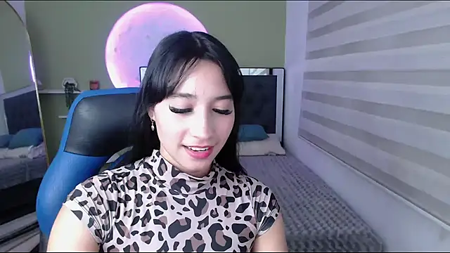 ivvoncute online show from May 24, 2026, 1:32 am