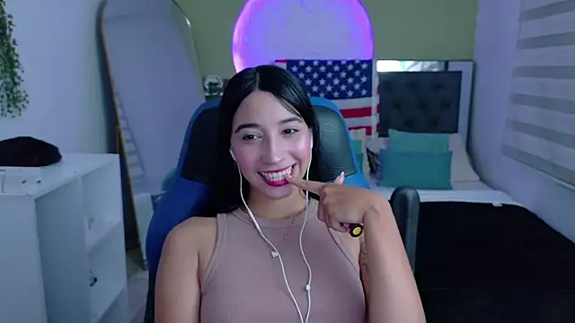 Snapshot of ivvoncute chatting on July 17, 2026, 1:12 am ivvoncute online show from July 17, 2026, 1:12 am