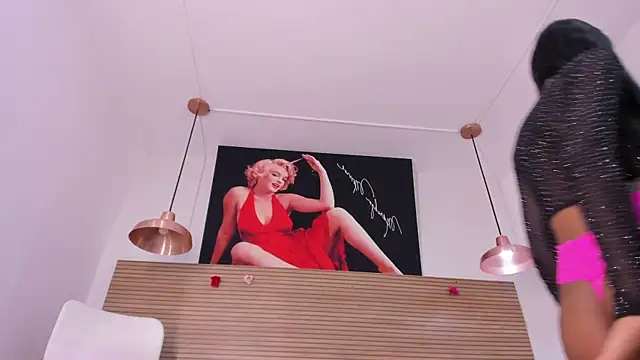  sussan miller online show from April 4, 2026, 7:55 pm